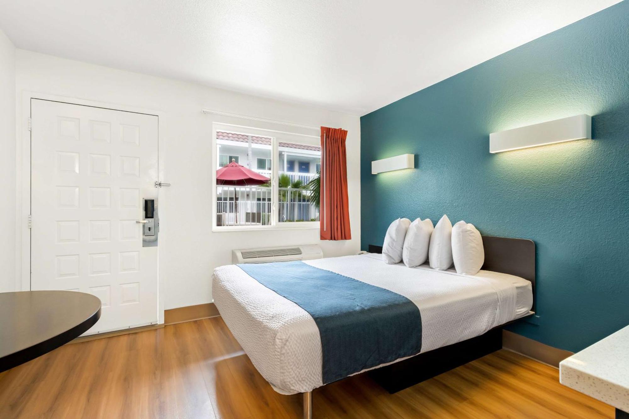 Studio 6 Suites Carpinteria, Ca Santa Barbara South Luaran gambar